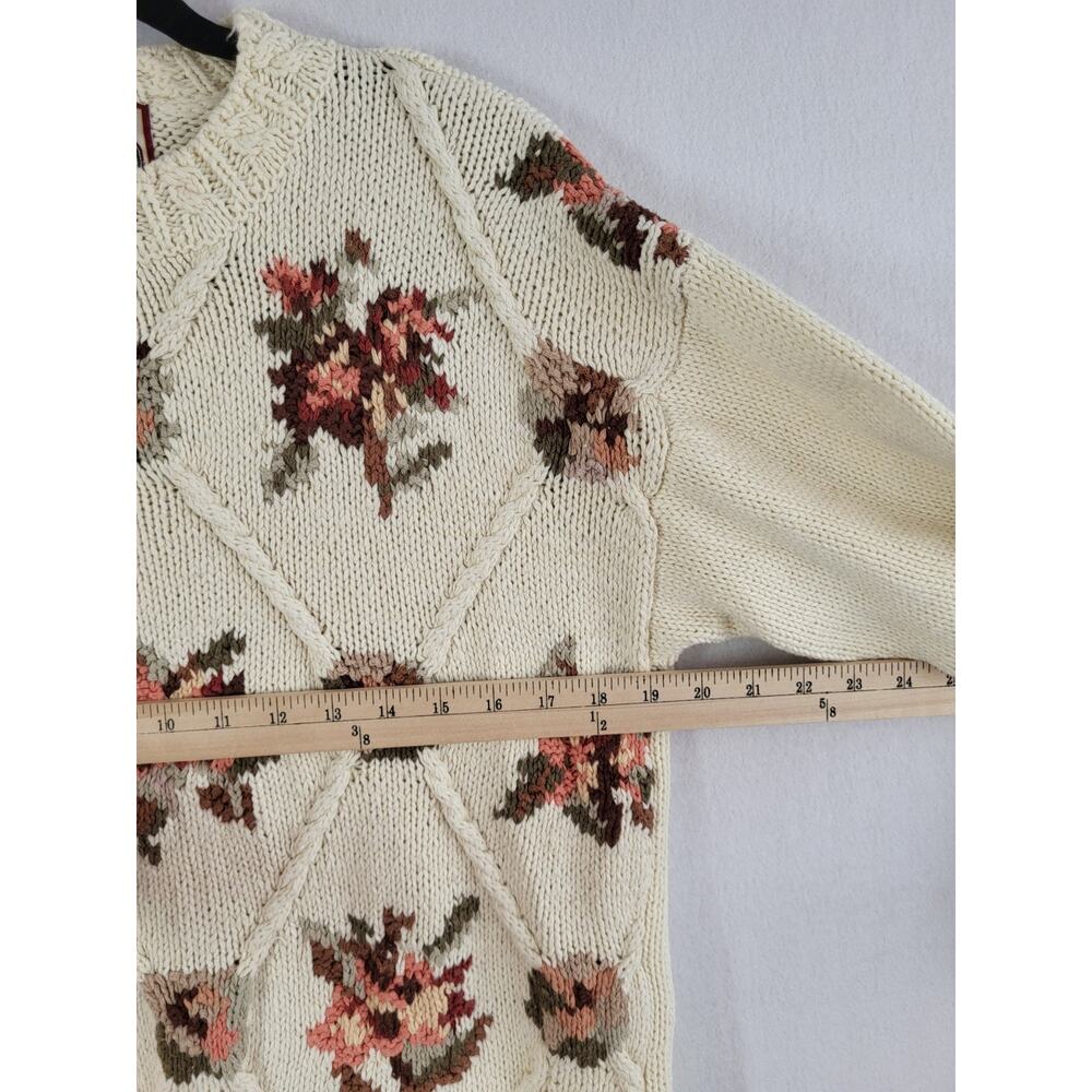 VTG Crystal‎ Kobe 3D Floral Knit Sweater L Cream Rose Cottage Romantic Grandma - Picture 7 of 14